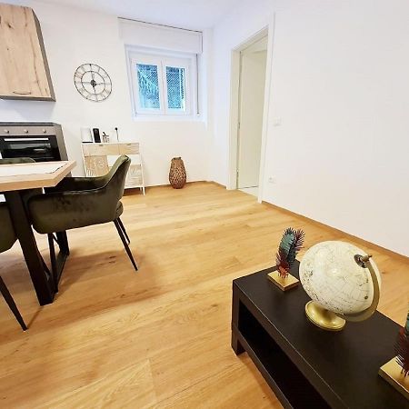 Apartment Palermo - Very Cosy, Calm And Close To The City Centre Больцано Экстерьер фото